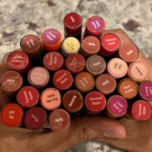 Listing for @charlynathome